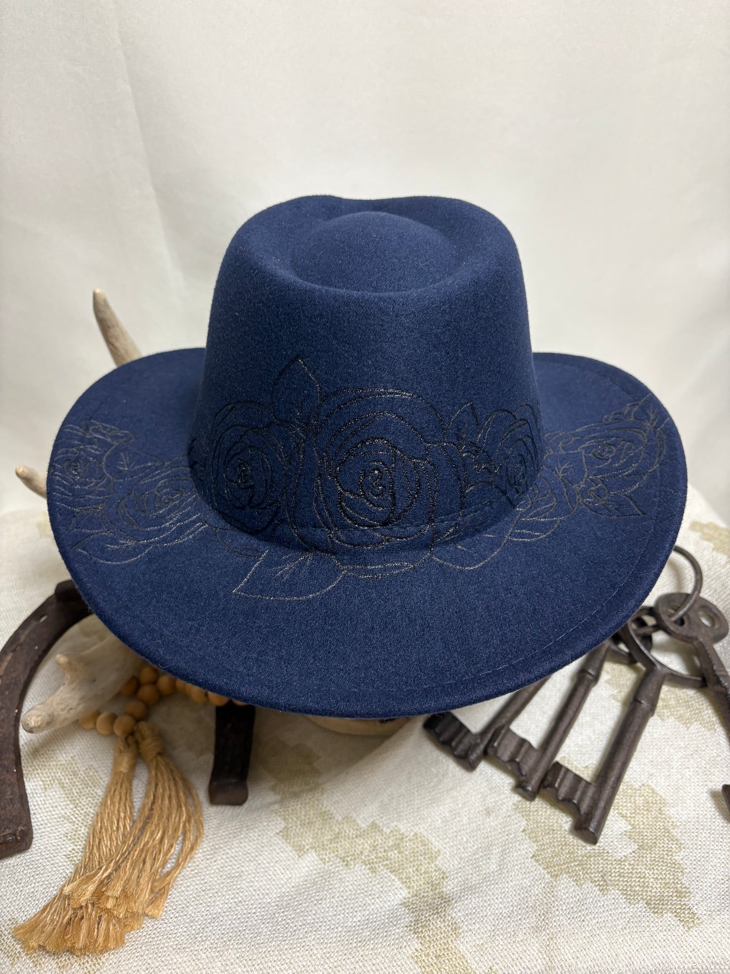 Moira’s Roses - Western